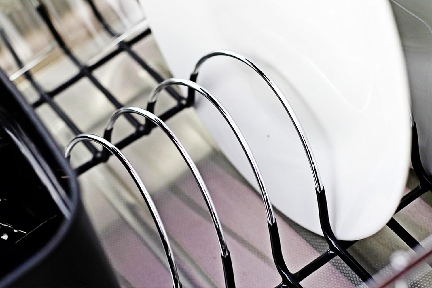 Deluxe Chrome-plated Steel Small Dish Drainers (Black)